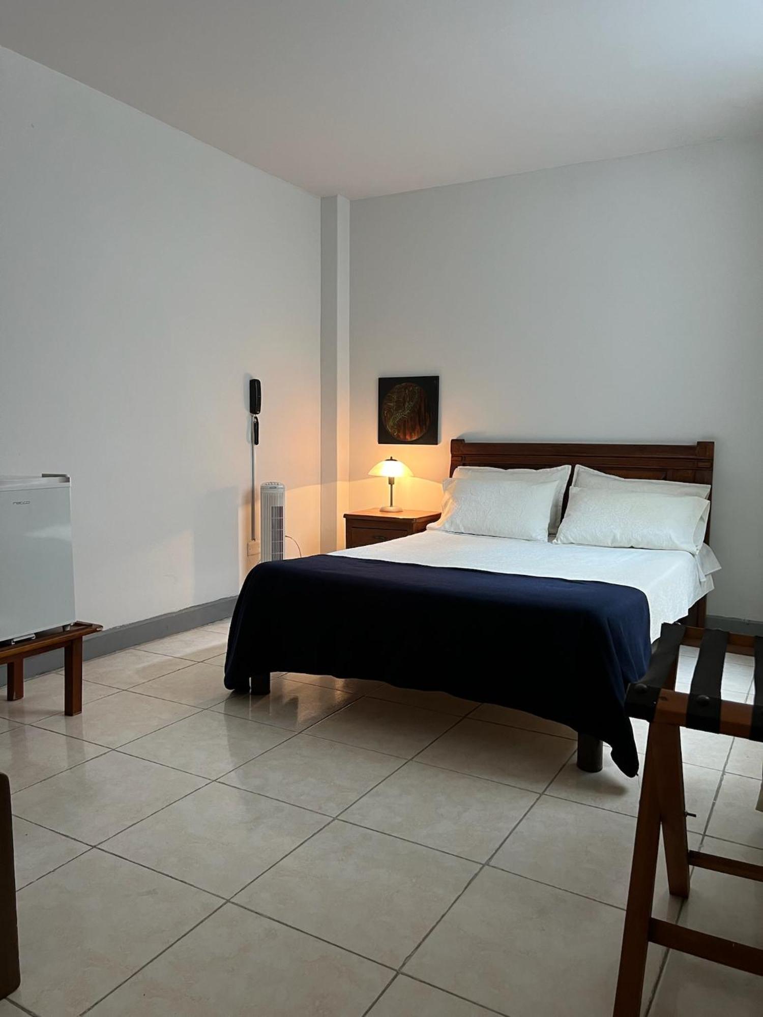 Hotel Armenia Centro Buitenkant foto