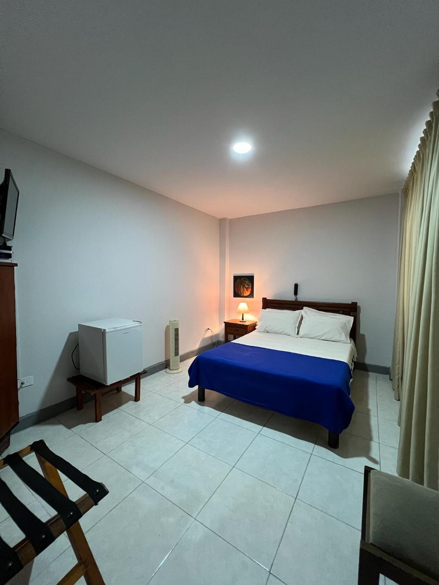 Hotel Armenia Centro Buitenkant foto