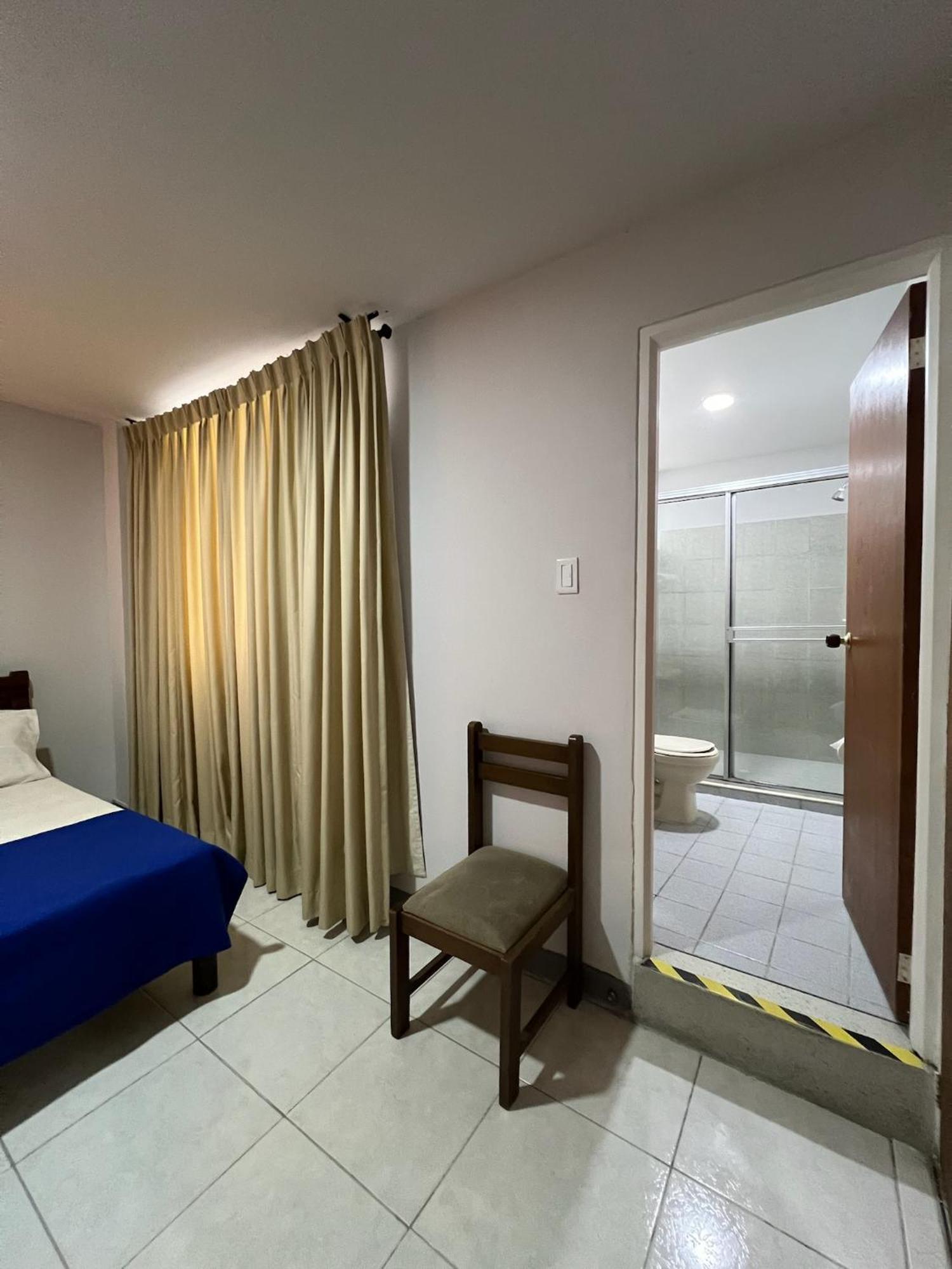 Hotel Armenia Centro Buitenkant foto